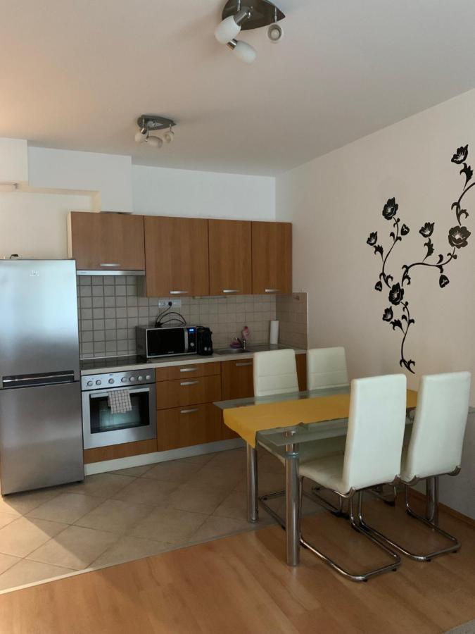 Corvin Fontana Apartment بودابست المظهر الخارجي الصورة
